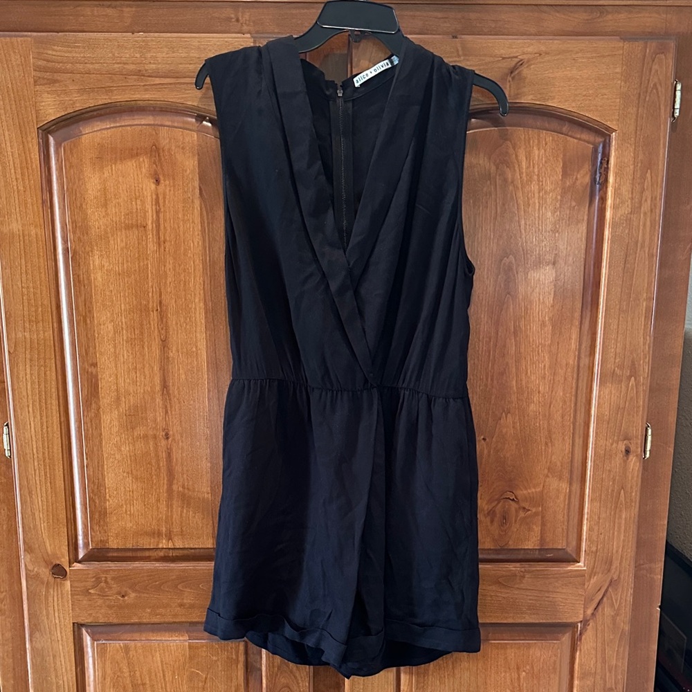 Alice + Olivia Black Sleeveless V-Neck Romper